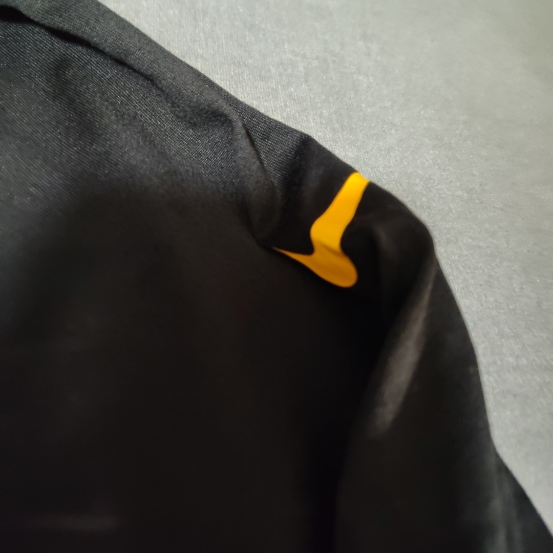 Nike Men&rsquo;s Medium NFL On Field Apparel Pittsburgh Steelers DriFIT Long Sleeve