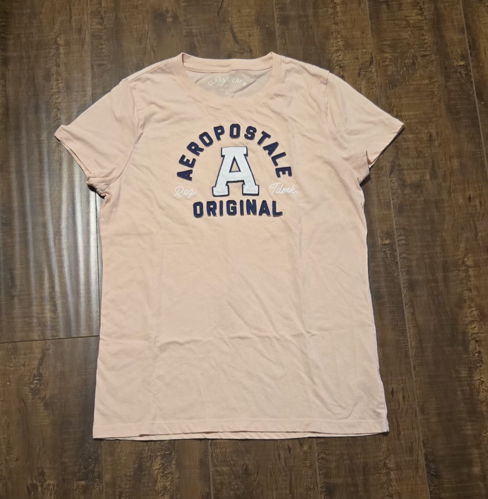Aéropostale women&rsquo;s XL Beige Pink Logo Patchwork Crew Neck Short Sleeve T-Shirt