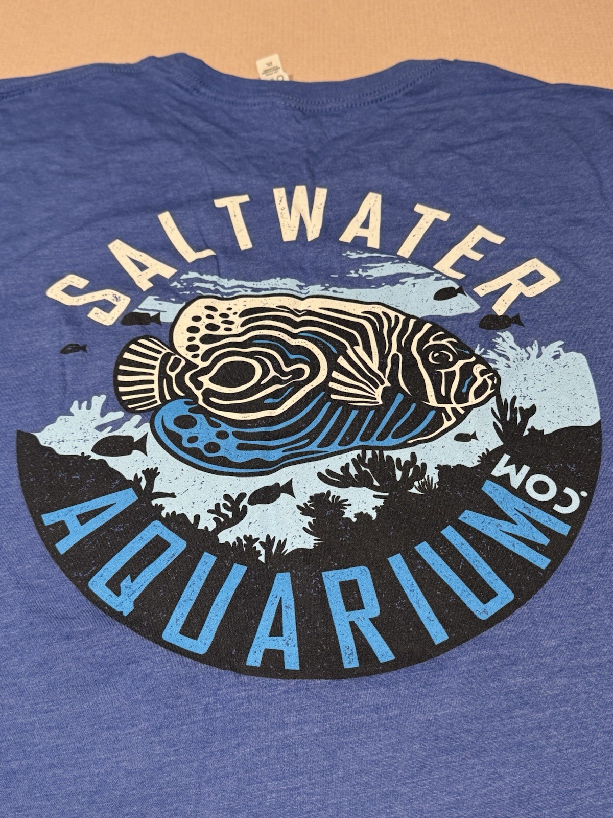 Saltwater Aquarium T-Shirt Men&rsquo;s Size 2XL Bella Canvas Short Sleeve