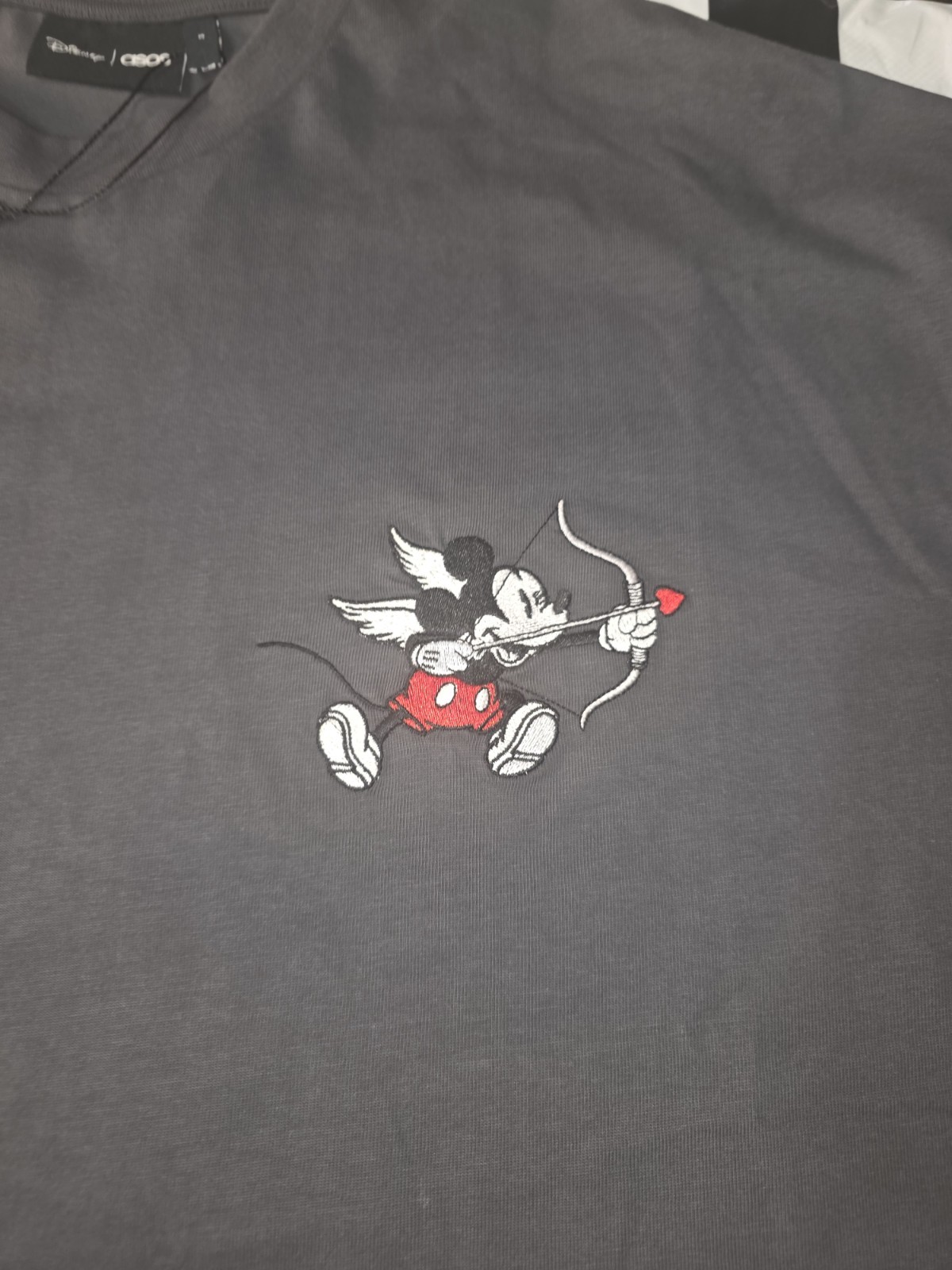Asos Design Disney Cupid Mickey Boxy Oversized T-Shirt Mens Small Gray Tshirt 3i