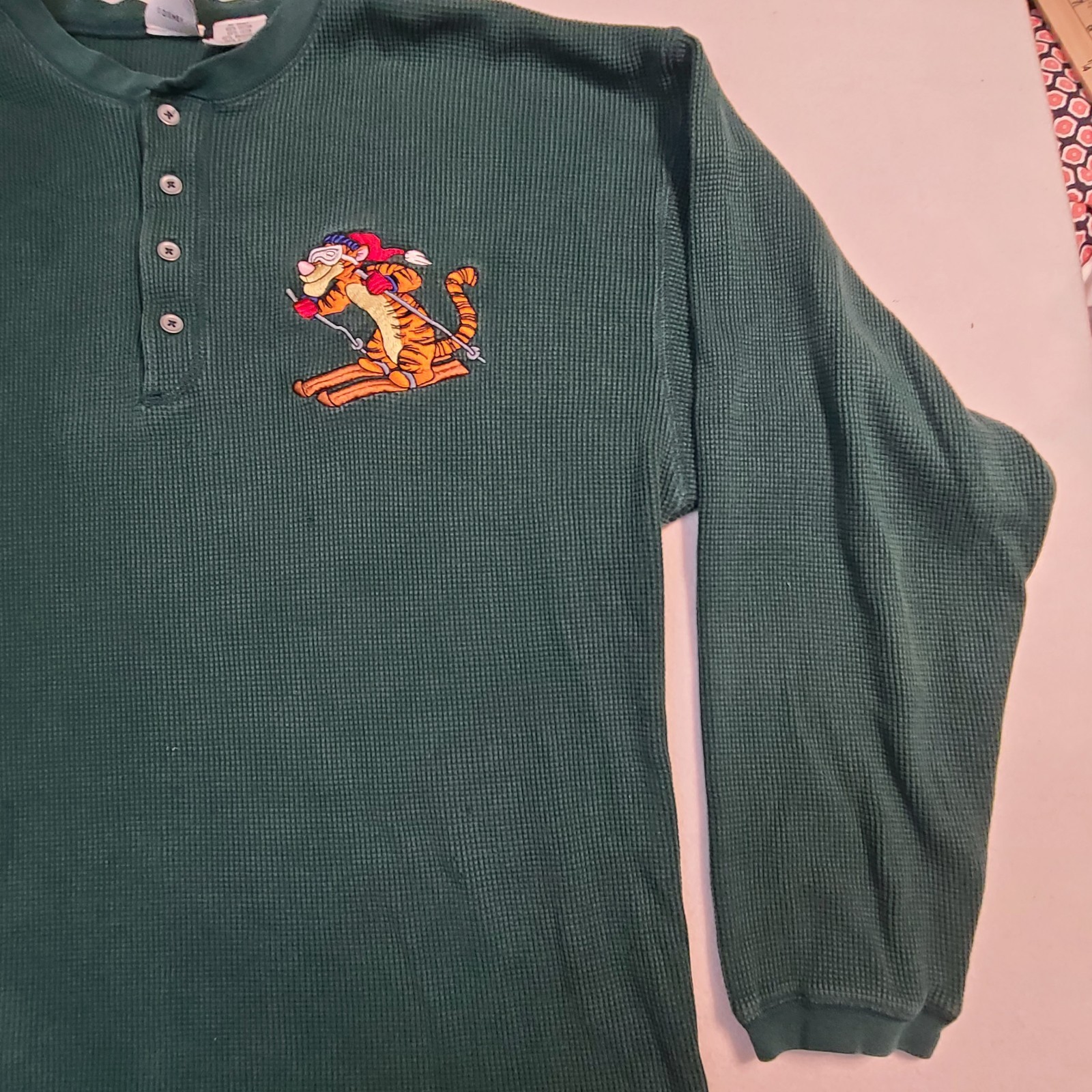 Disney Store Tigger Waffle Knit Henley Shirt XL Green Long Sleeve Winnie Pooh