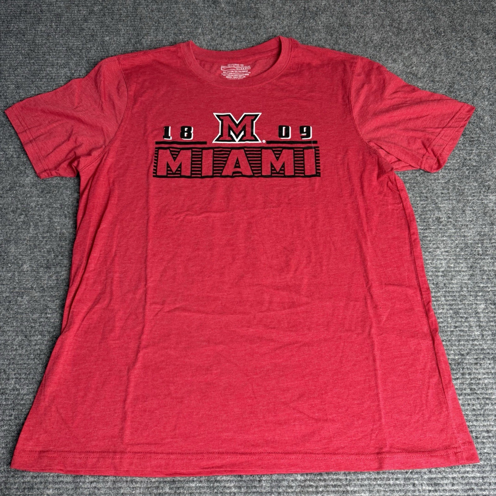 Miami RedHawks T Shirt Red Adult Extra Large Logo Spellout Brand New NCAA MAC