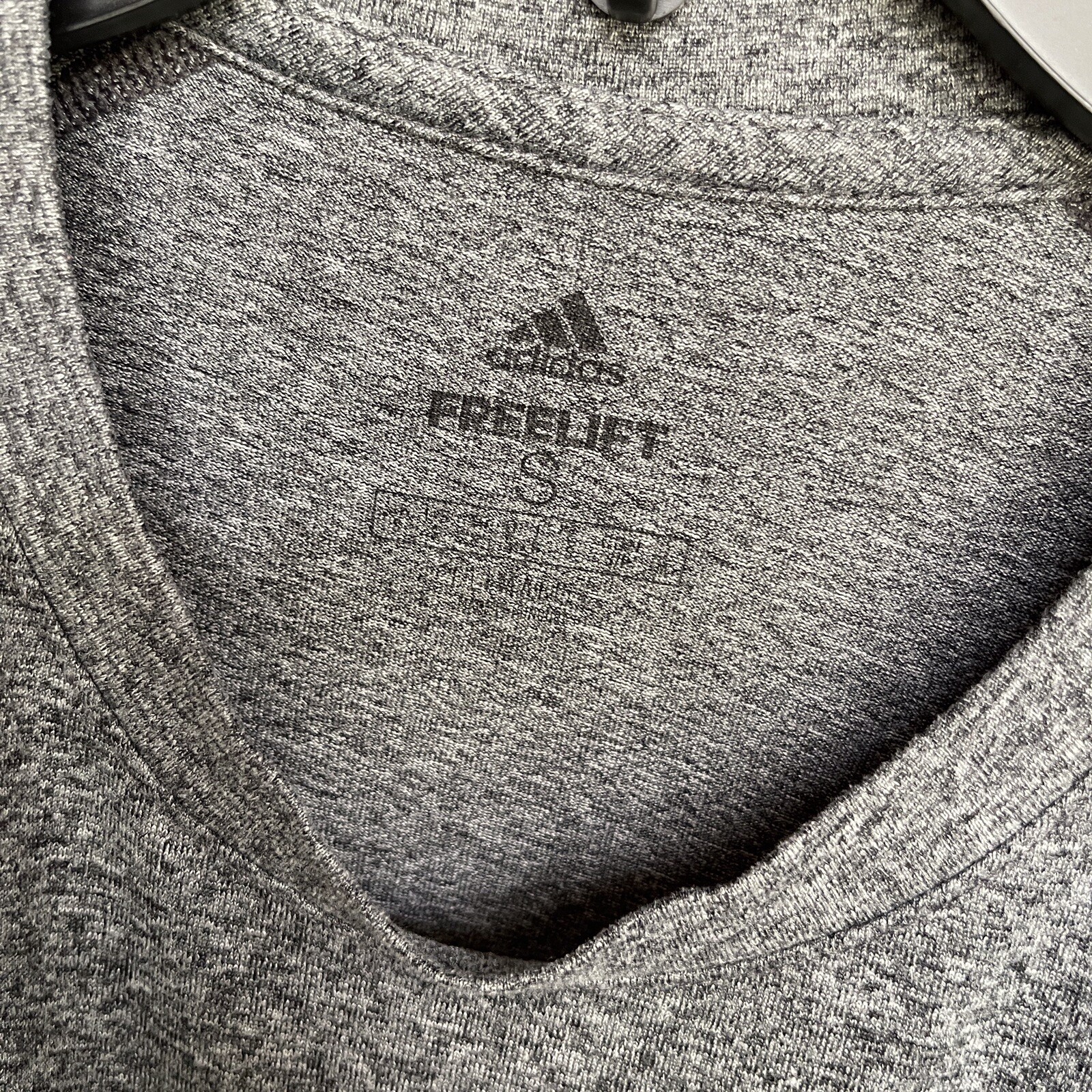 Adidas Freelift Men&rsquo;s Short Sleeve T Shirt Size Small S Gray