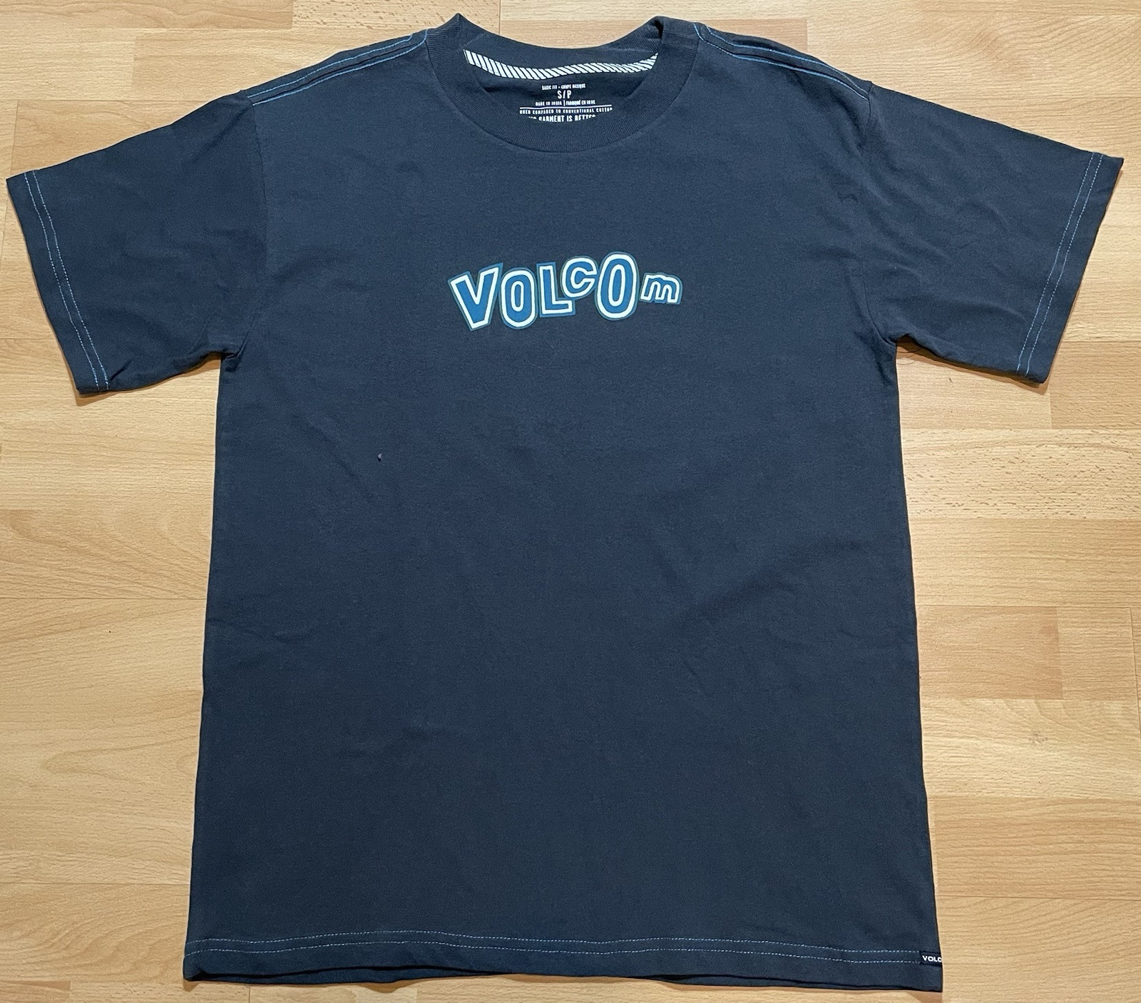 VOLCOM* NWT* Dark Gray ‘True To This’ Men’s Tee Size Small