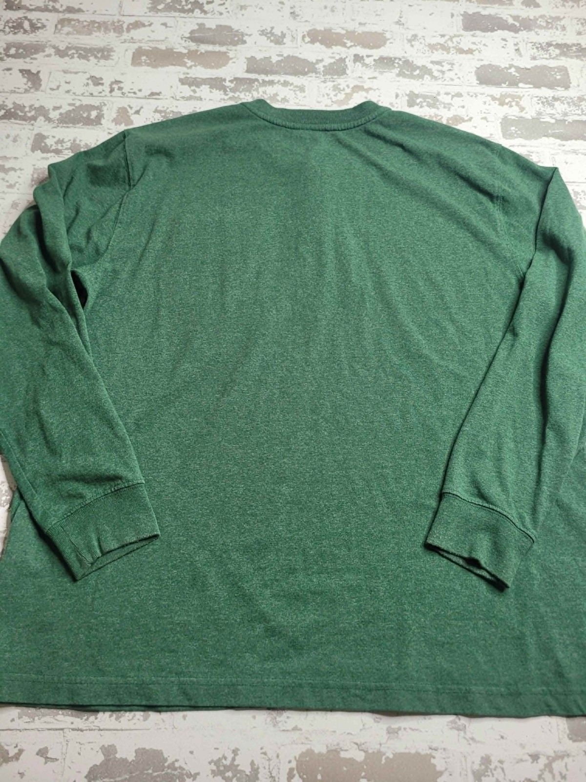 Carhartt Henley Shirt Men L Green Long Sleeve Workwear Loose Fit Pocket Tee