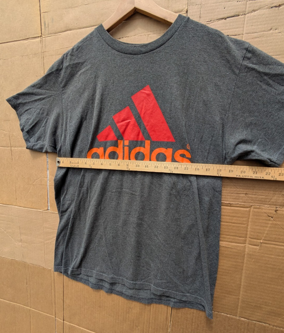 Adidas Go-To Tee Gray T-Shirt Men&rsquo;s L Red Orange Logo Cotton Blend 50/50