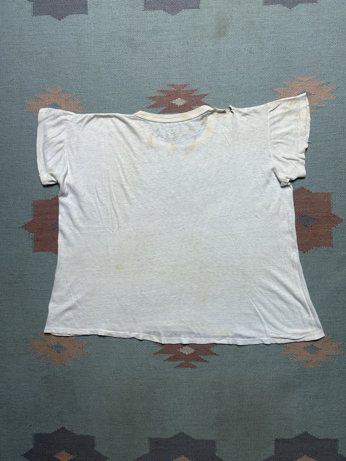 Vintage 1940s 50s blank white t shirt soft cotton distressed boxy large