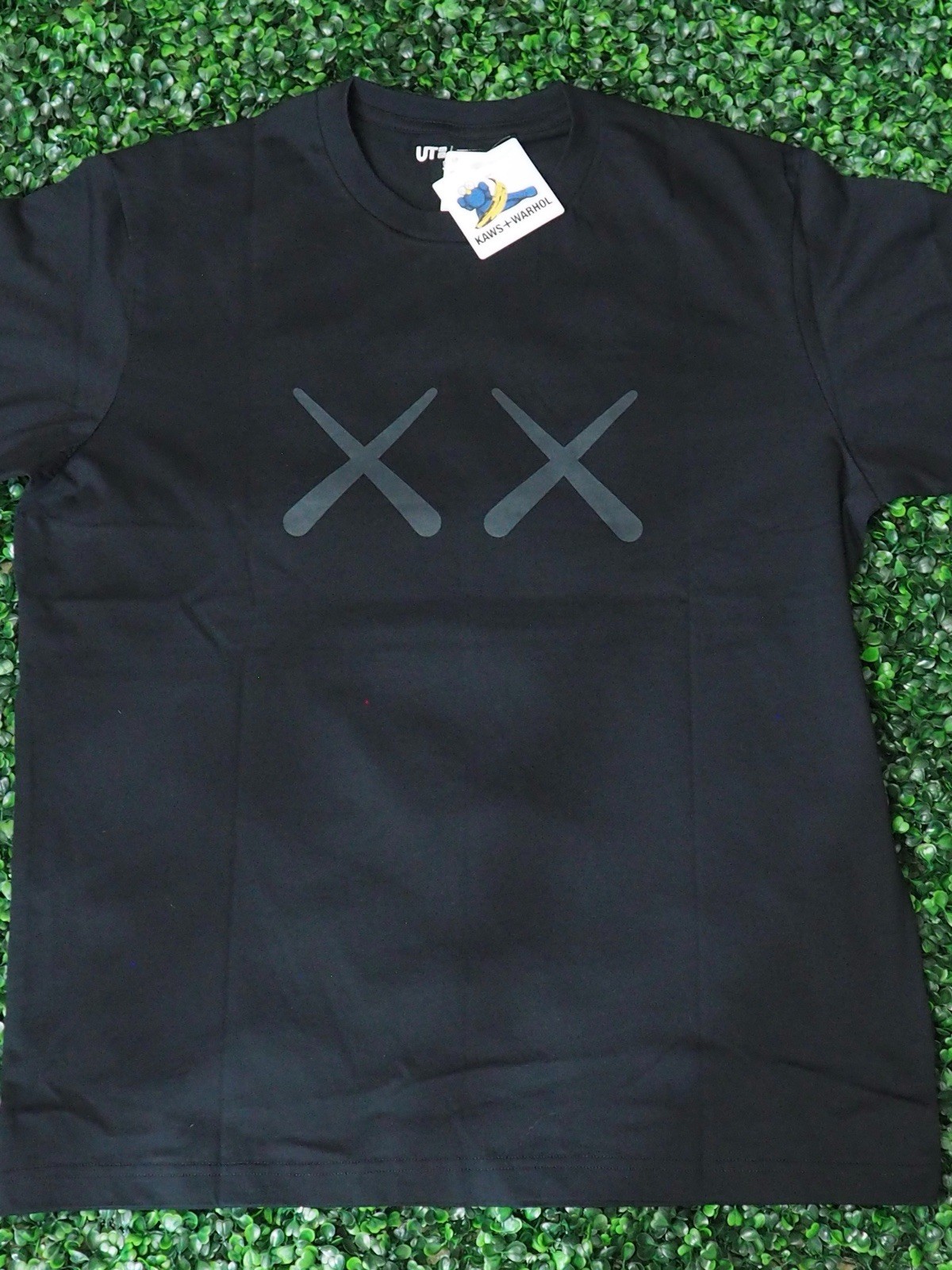 🔥Uniqlo KAWS x Warhol Men&rsquo;s Black Rare Graphic Print T-Shirt Size XL