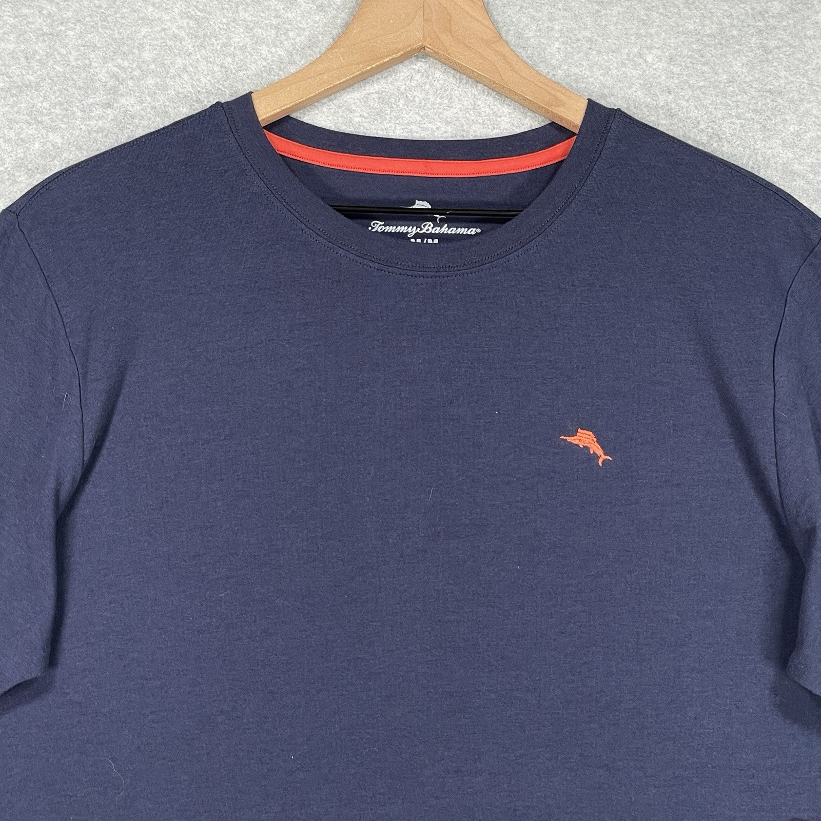 Tommy Bahama Shirt Mens M Blue Stretch Lightweight Beach Crew Neck