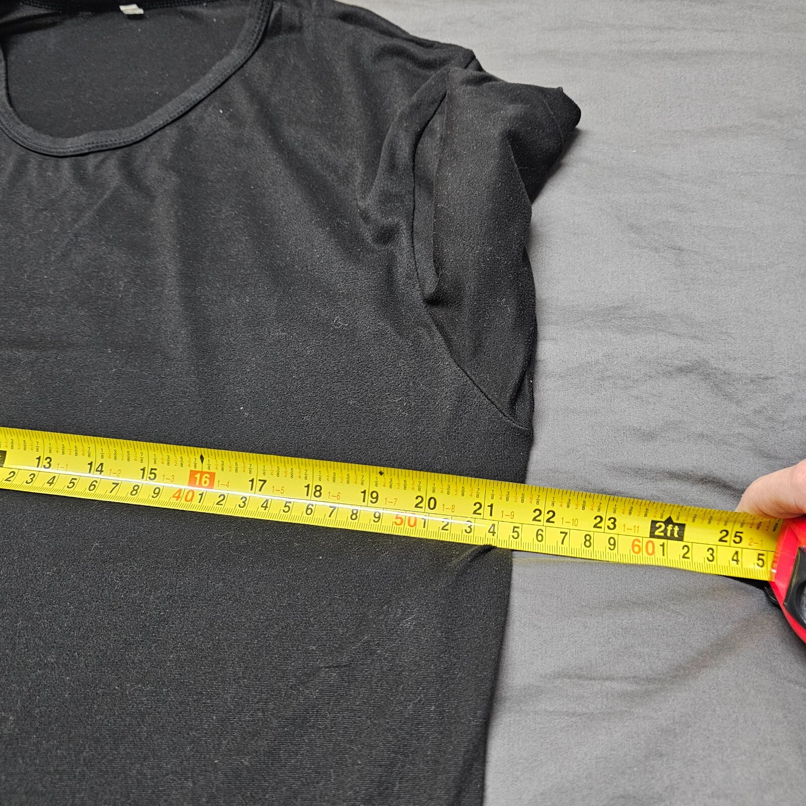 Men&rsquo;s Plain Black Stretch T-Shirt Size Medium Lightweight Crew Neck Unbranded