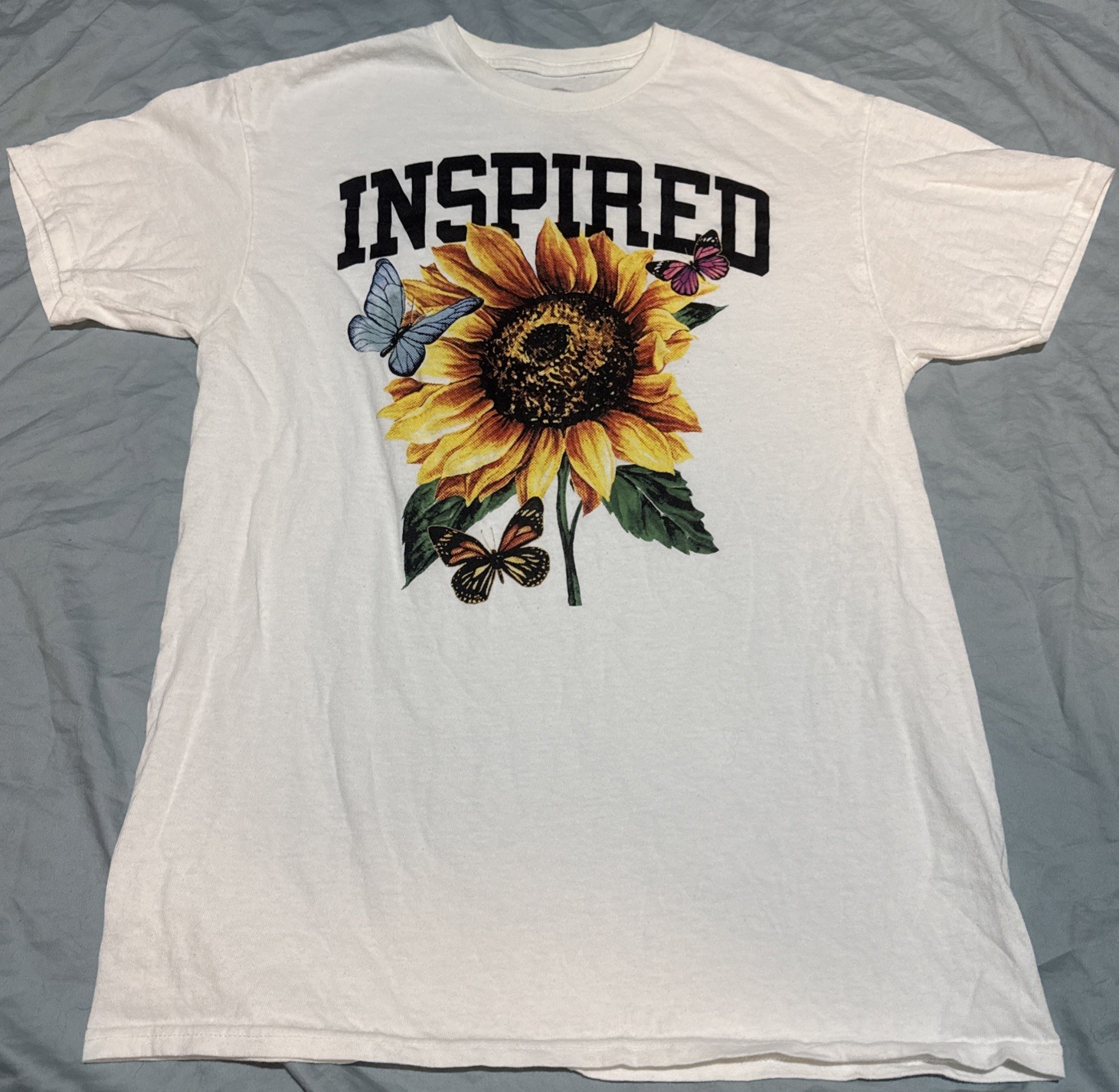 DOM Inspired Sunflower Graphic T-Shirt Short Sleeve Tee Size Medium Nature Tee