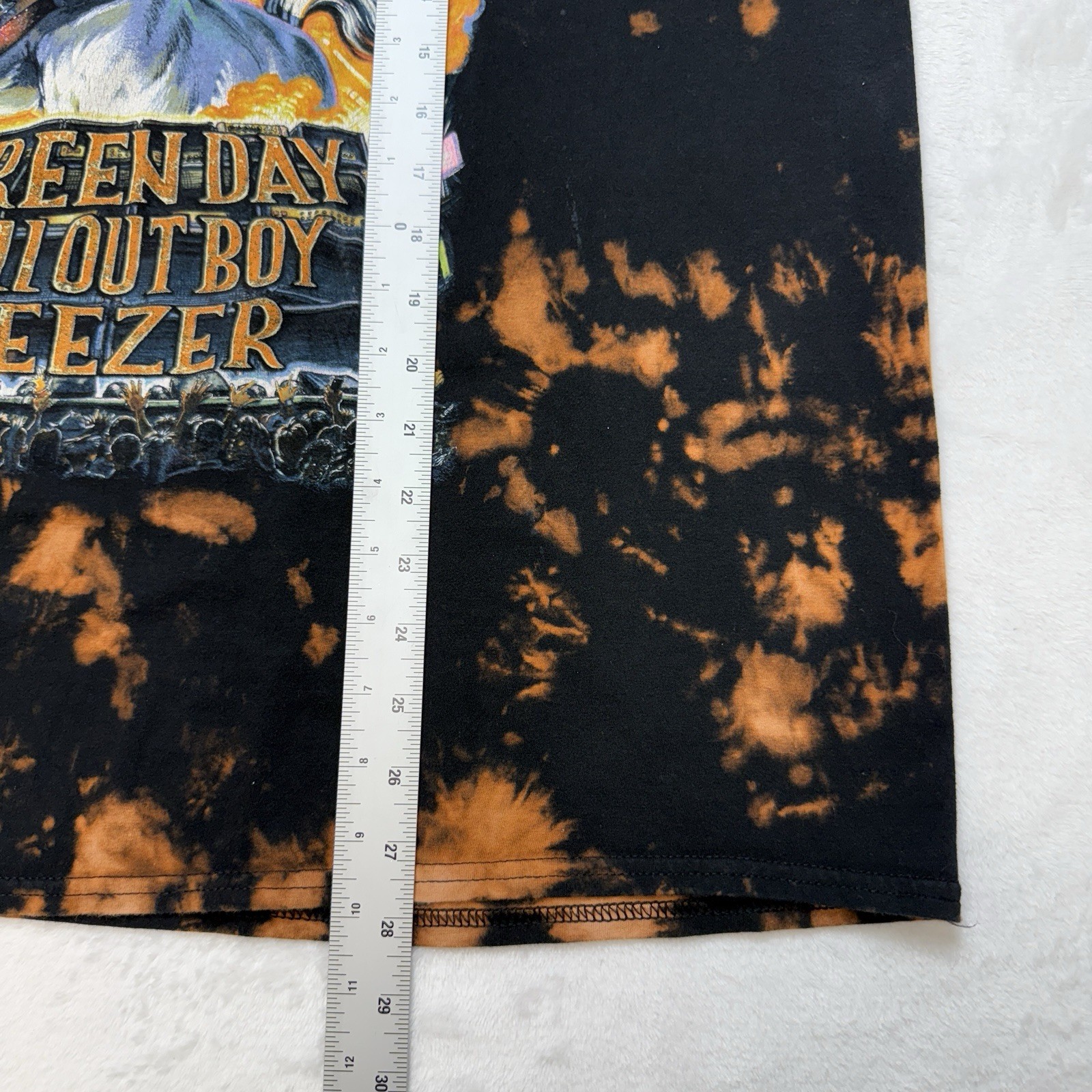 Green Day Hella Mega Tour Shirt L Bleach Tie Dye Fall Out Boy Weezer