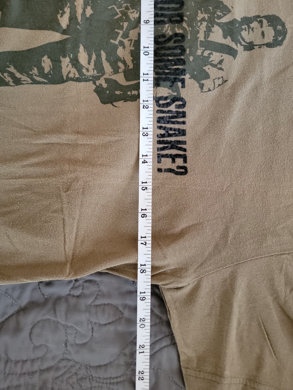 Uniqlo Metal Gear 25th Anniversary Metal Gear Solid 3 Hungry Snake T-shirt Sz M