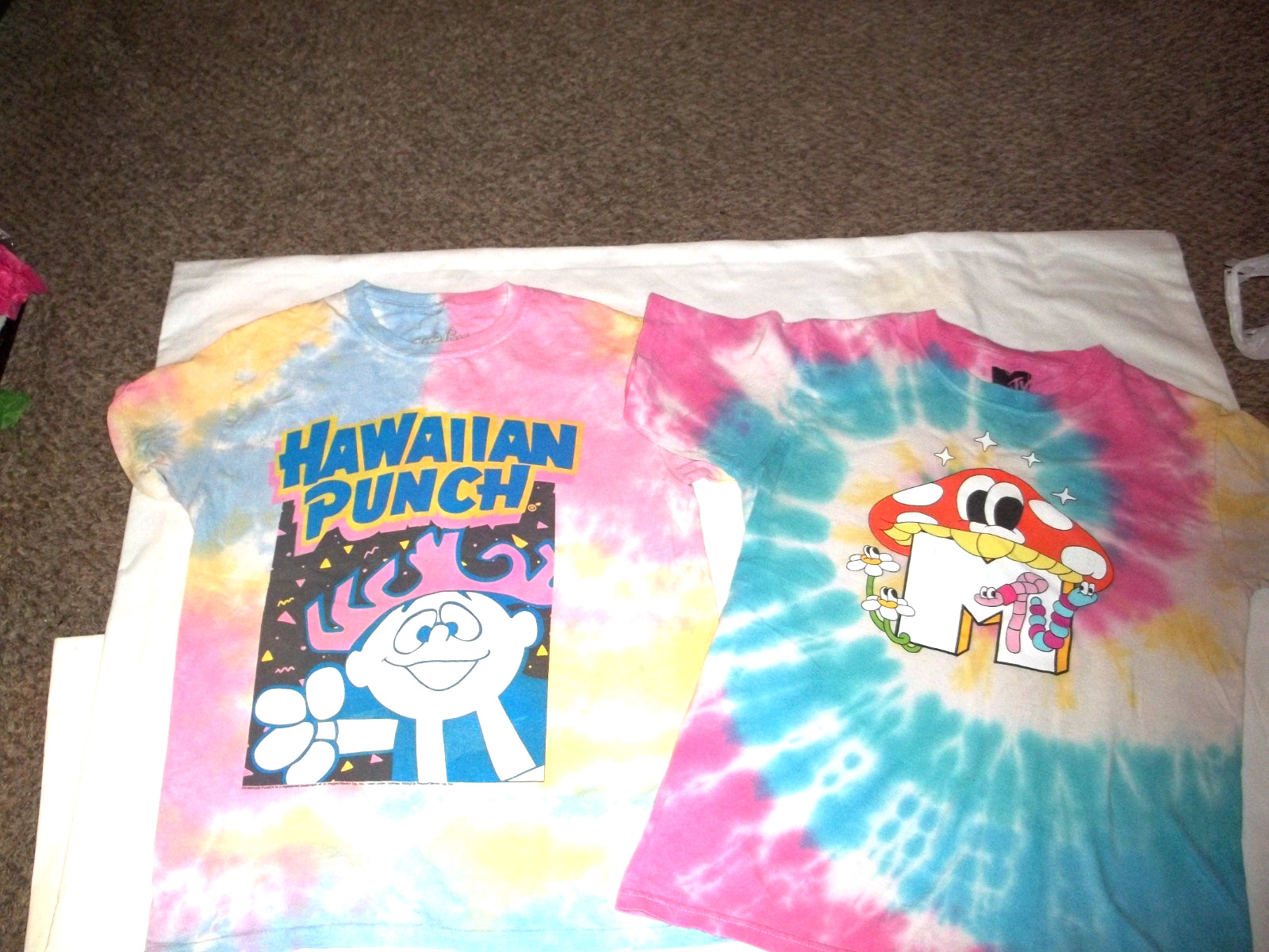 #4- 2 Tie-Dye T-shirts Hawaiian Punch Tee Luv & MTV mushroom guy