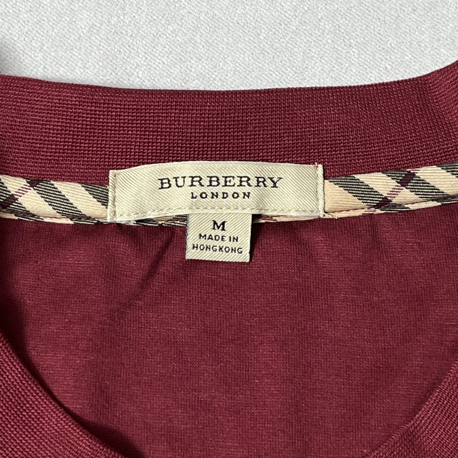 Vintage Burberry London T Shirt Men Burgundy Cotton Embroidered Logo