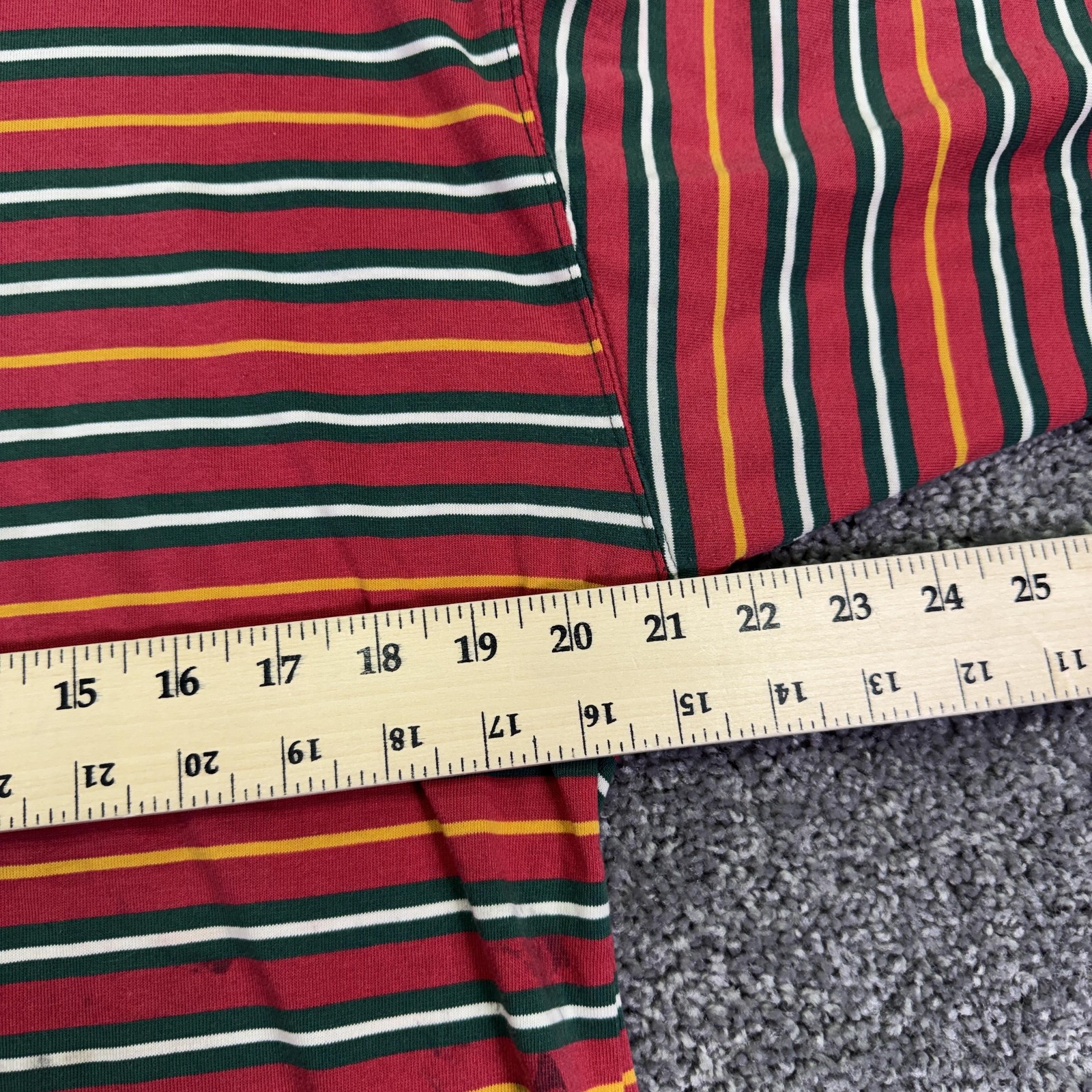 Honors Shirt Mens Medium Red Striped Long Sleeve Crew Neck Tee Casual Basic