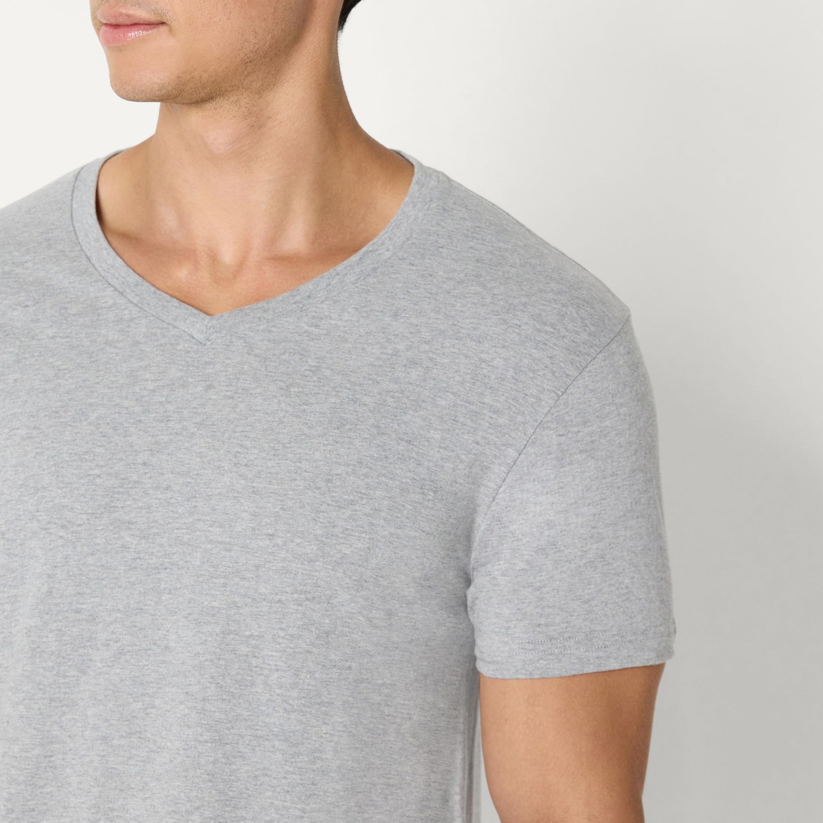 6 Pack Men&rsquo;s Short Sleeves 100% Cotton V-Neck Undershirt,2XL Grey Heather/Navy