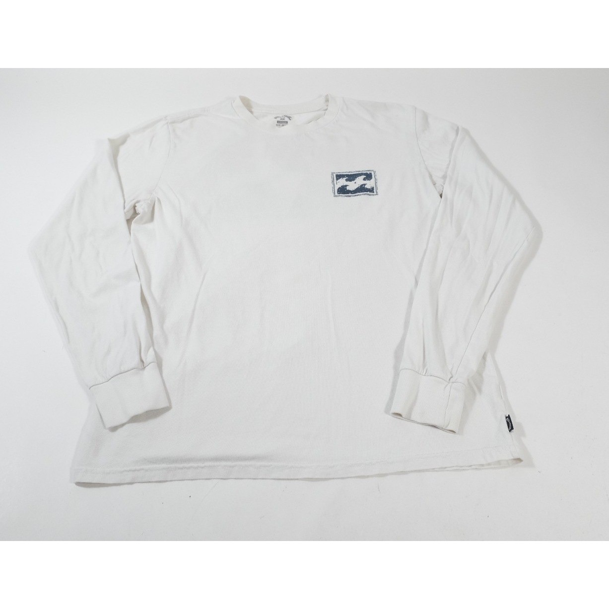 Billabong Shirt Mens Medium White Wave Washed Long Sleeve Graphic Surf Tee
