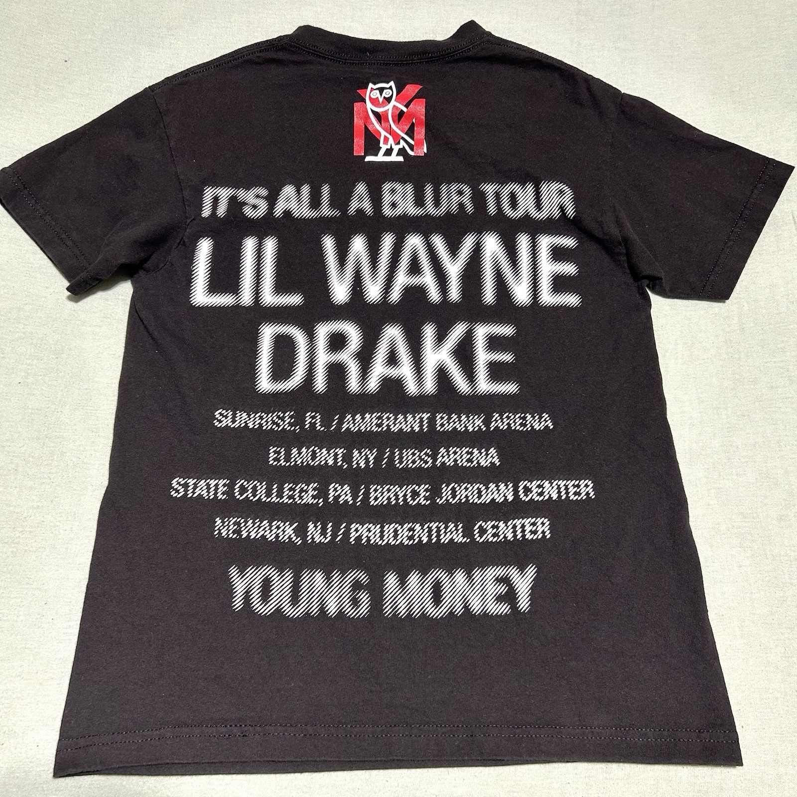 Lil Wayne x Drake Its All A Blur Tour T Shirt Mens Small Concert Young Money OVO