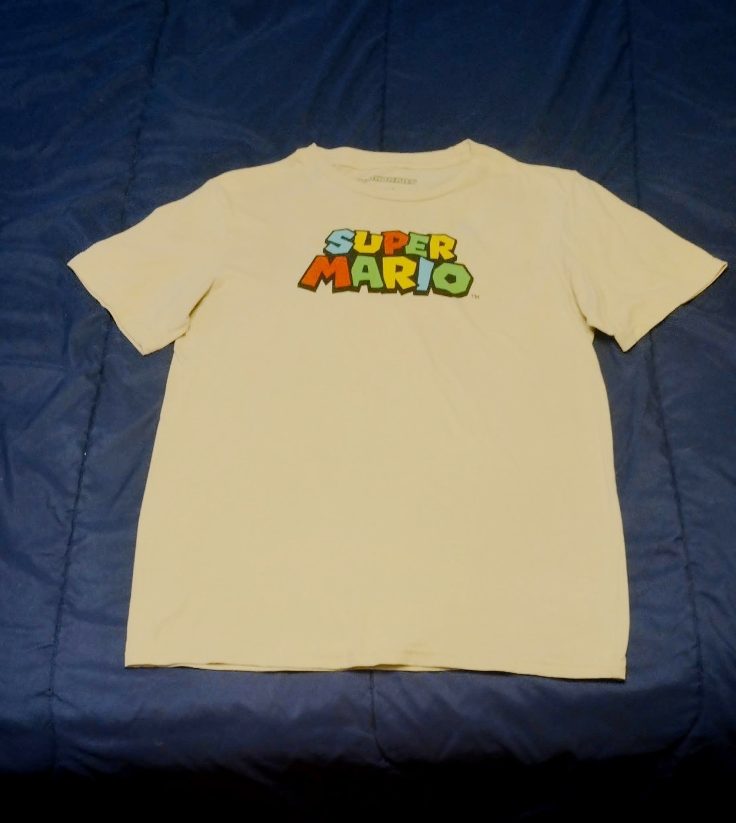 Nintendo MarioKart Mens Size S Super Mario Beige Tagless Graphic T-Shirt