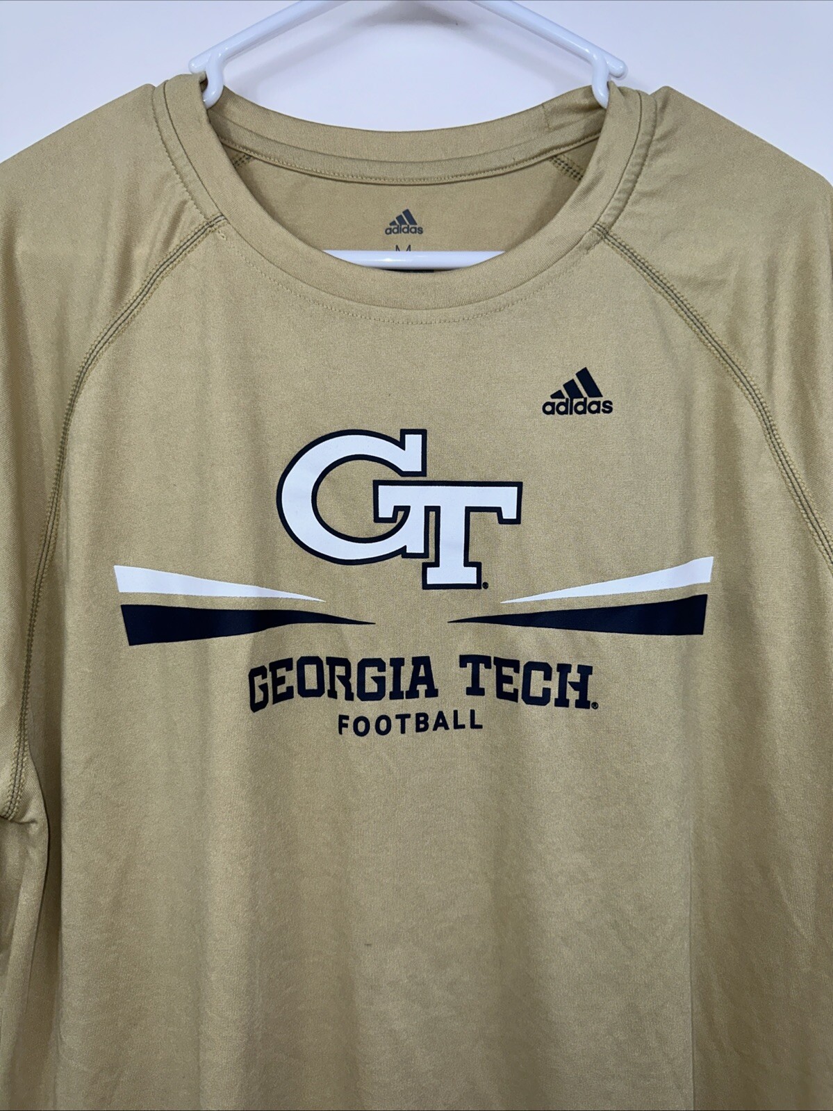 Adidas Climate Gold GT Georgia Tech Men’s Medium Football Dry Fit T-Shirt DX2436