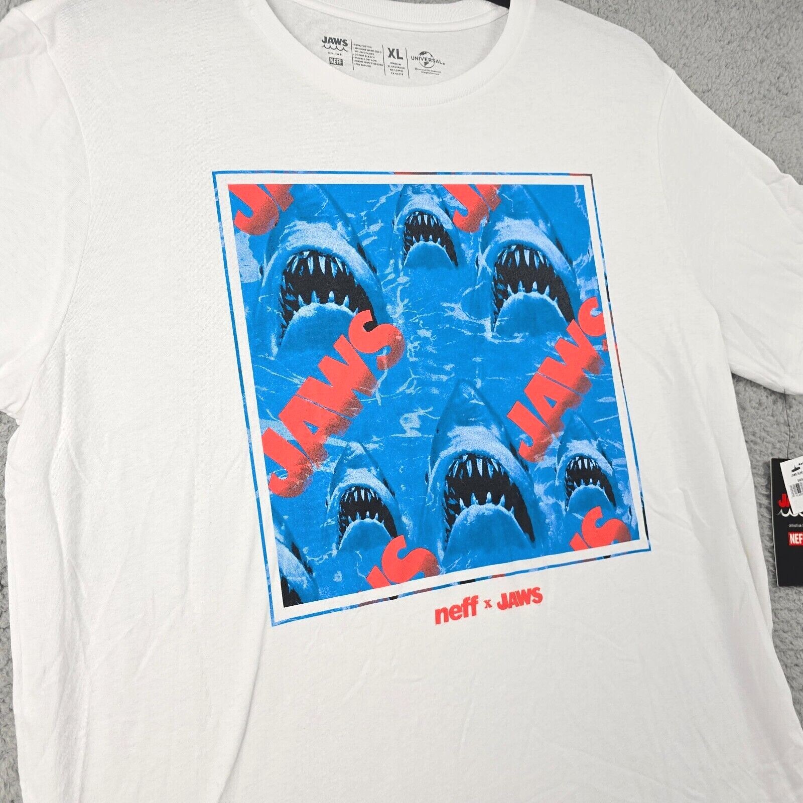 JAWS Shirt Mens Extra Large XL WHITE NEFF Casual Movie Poster Shark Horror NWT