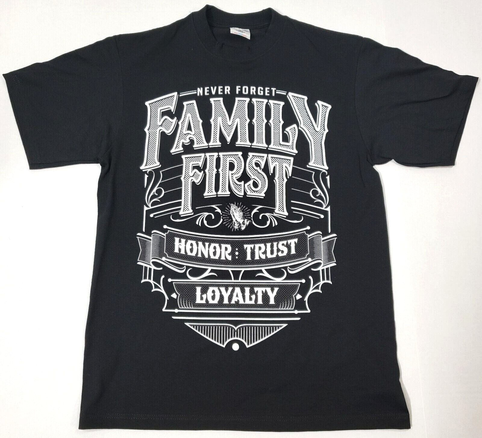 FAMILY FIRST T-shirt Urban Streetwear Hustle Men&rsquo;s 100% Cotton Tee Black New