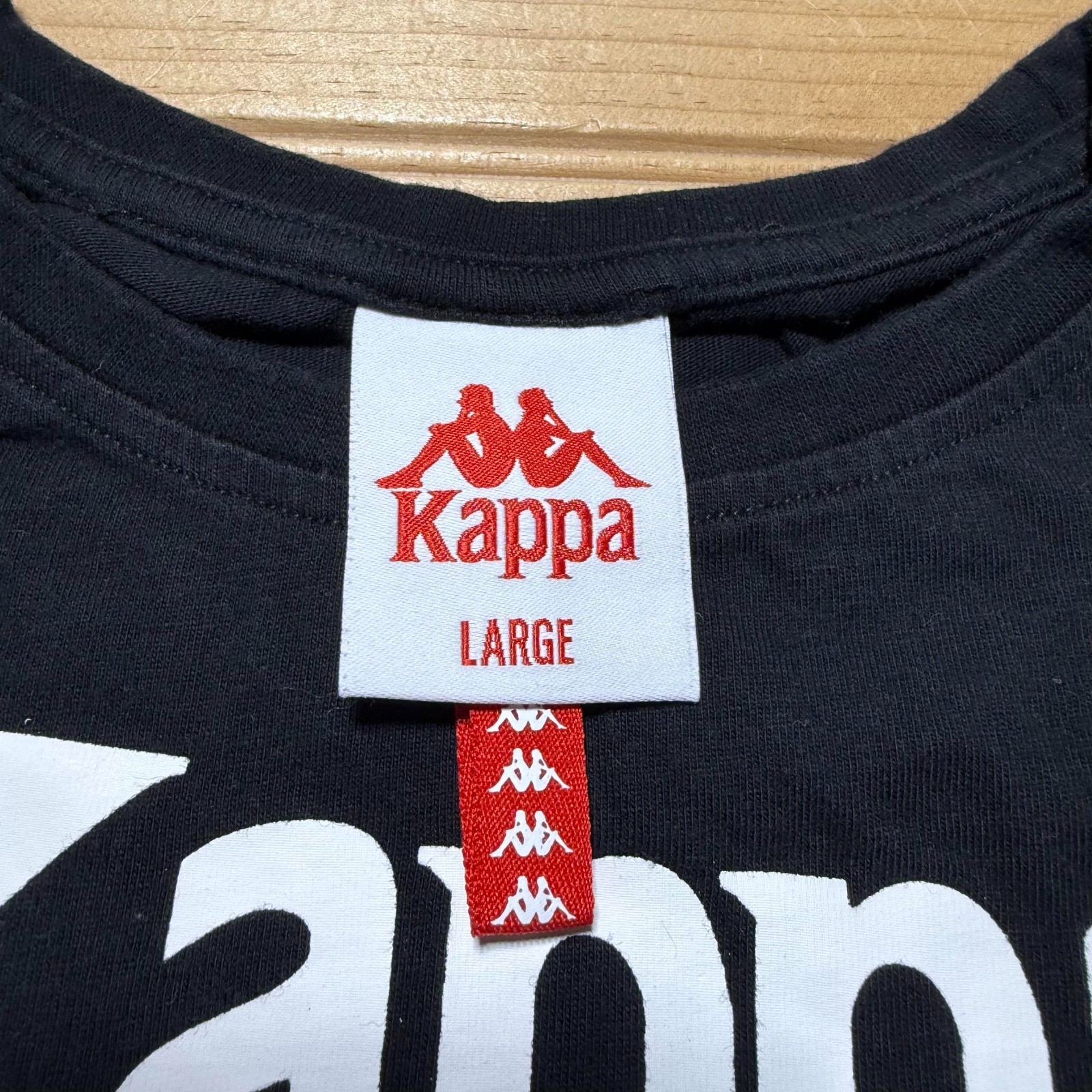 Y2K Kappa Spell Out Logo Tape Shoulder Streetwear Retro T-Shirt Men&rsquo;s – Large