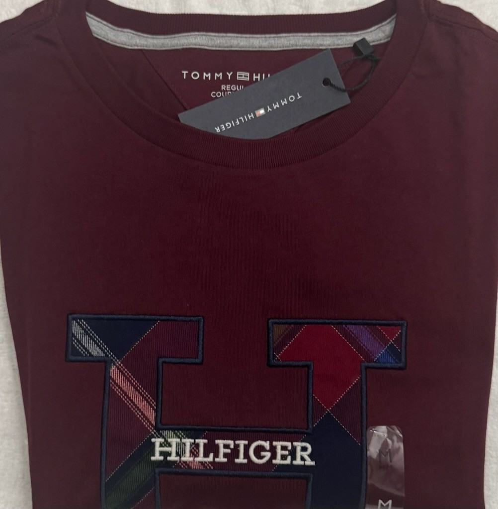Tommy Hilfiger Men Short Sleeve T-Shirt Wine Color Size M $28.50