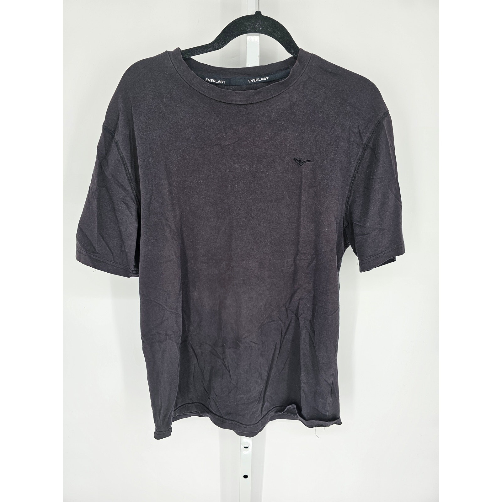 Everlast Men&rsquo;s Black Crewneck Short Sleeve T-Shirt Size M