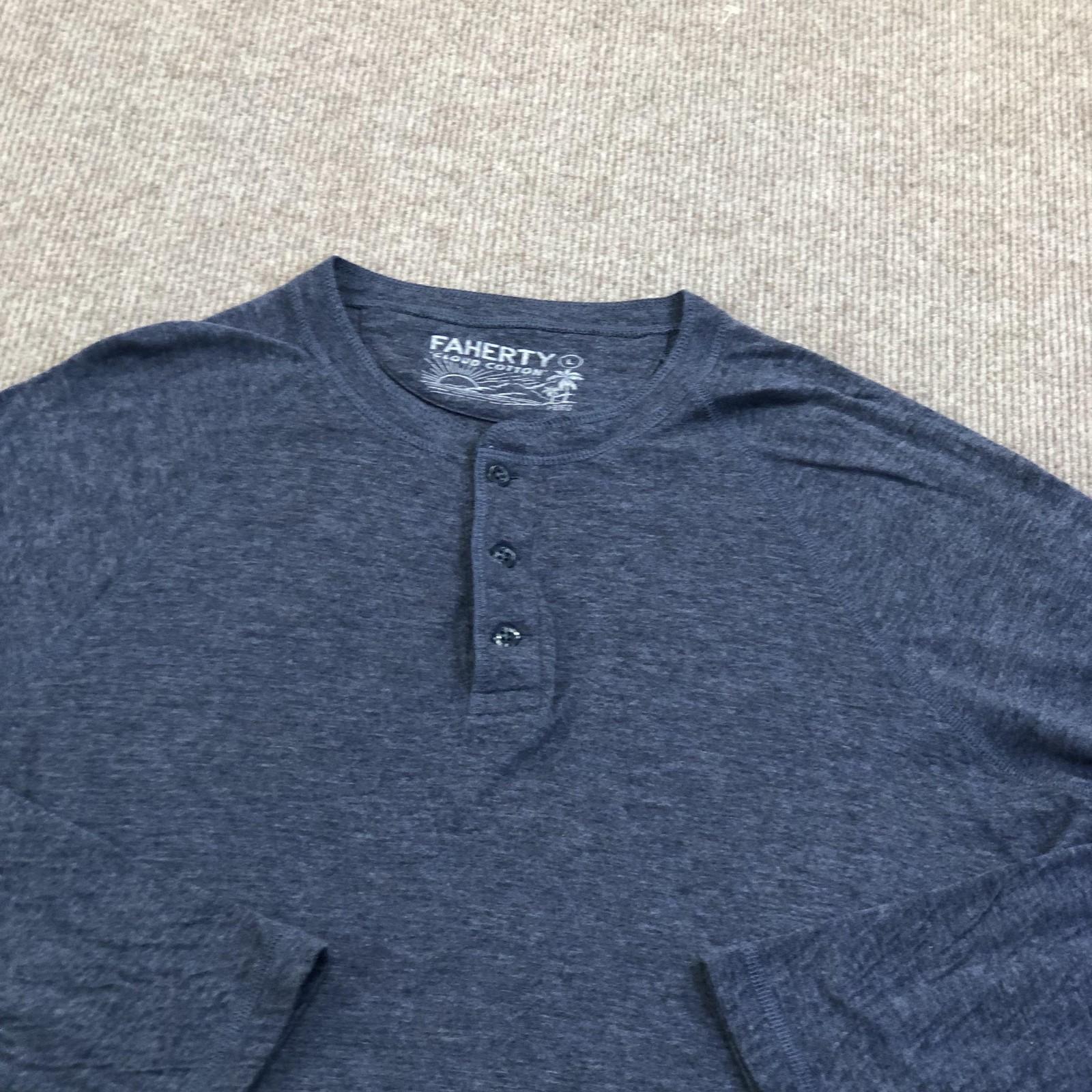 Faherty Shirt Mens Large Blue Cloud Cotton Henley Long Sleeve Tagless Tee