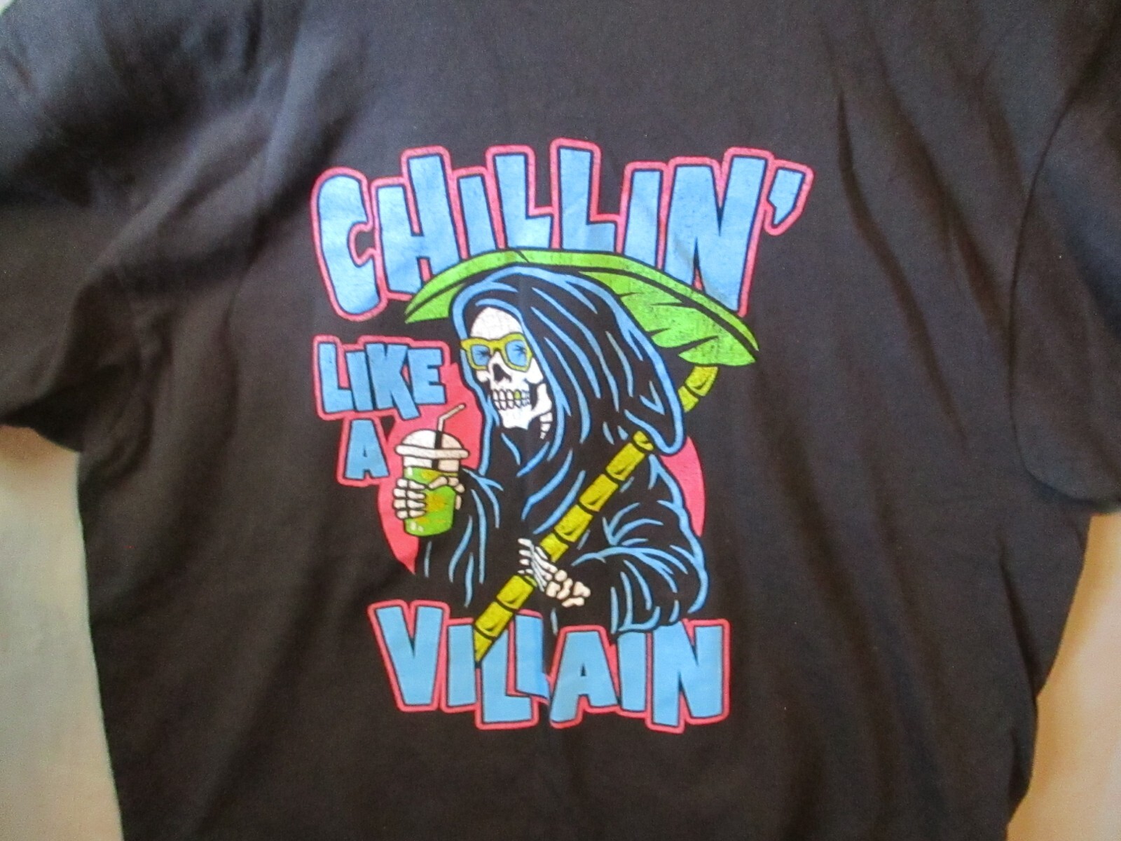 Chillin’ Like A Villian Mens T-Shirt Sz LRG Black Skull Grim Reaper 100% Cotton