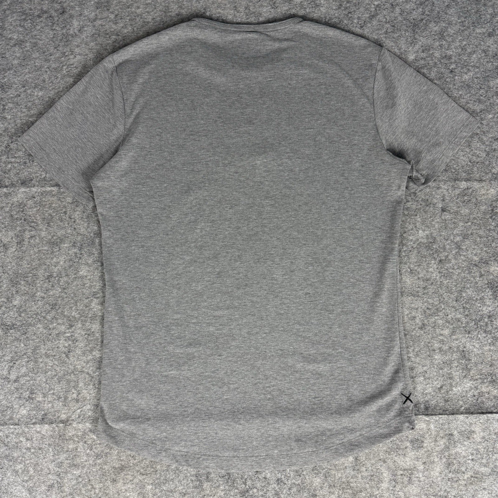 Cuts Clothing Henley Shirt Mens Small Gray Short Sleeve Curve Hem Casual