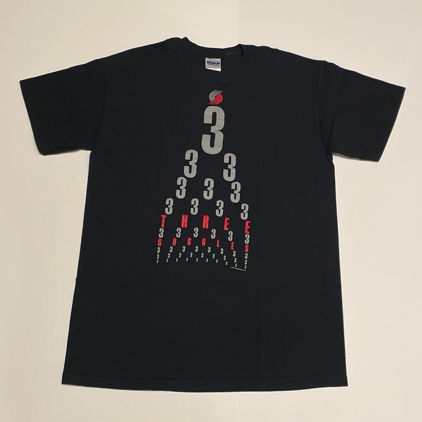 VINTAGE PORTLAND TRAIL BLAZERS BRAIN GRANT THREE GOGGLES T SHIRT (SMALL)