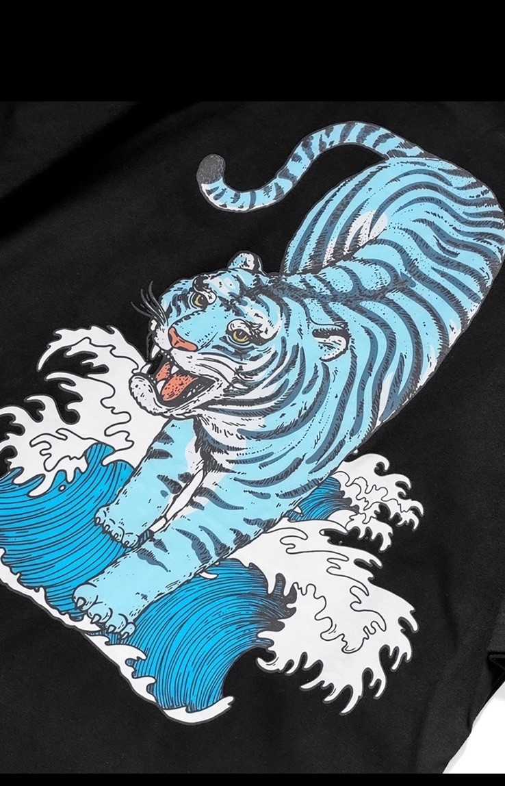 Niepce Men&rsquo;s Blue Tiger Ocean Graphic Tee Japanese Streetwear T-Shirt Black Blue