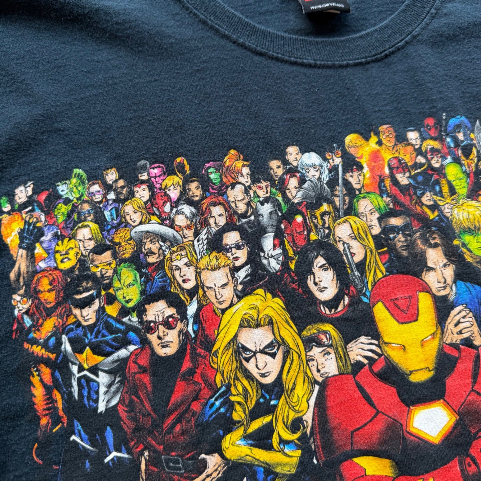 Marvel Mad Engine Lineup Tee Mens XL Black Iron Man Avengers Graphic T-Shirt