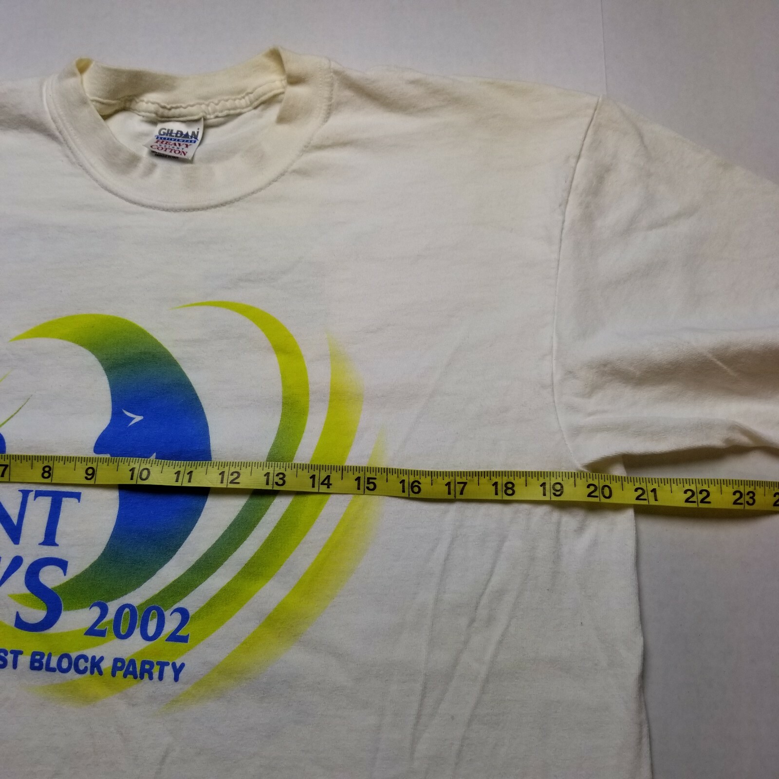 Vtg 2002 Old Saint Pat&rsquo;s T-Shirt Mens L Worlds Largest Block Party Moon Y2k K9