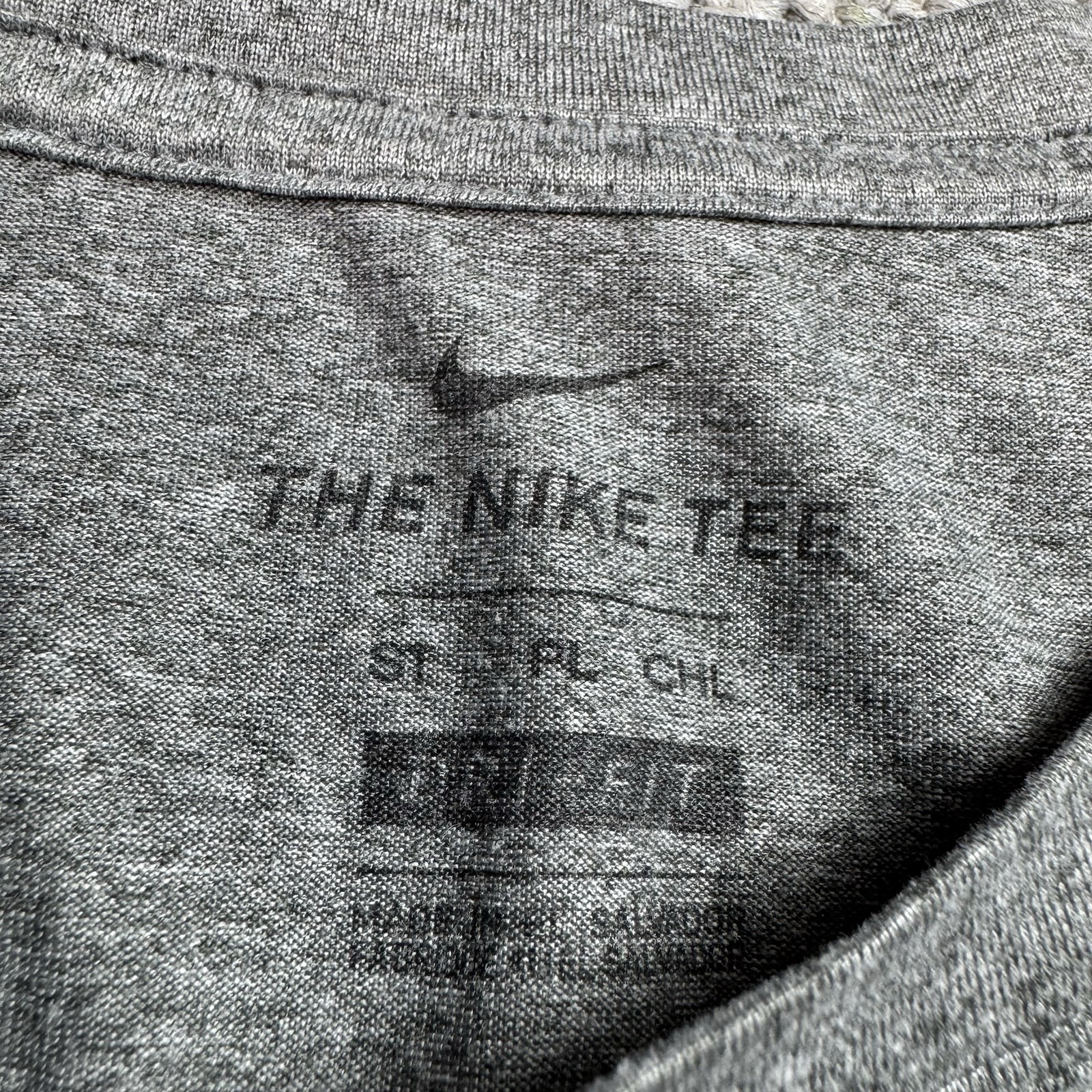 Nike Shirt Mens Small Tall Training Gym Running Dri-Fit Legend Carbon Gray