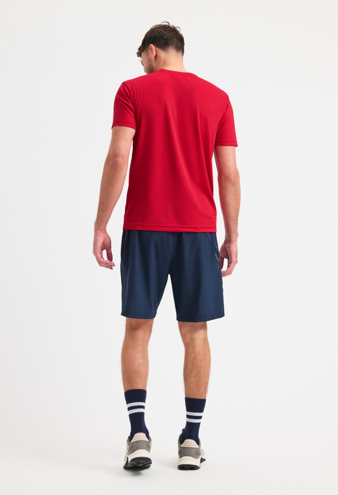 UNEEK UC315 Ultra Cool T-Shirt | Mens Breathable Sports Gym Running Wicking Tee