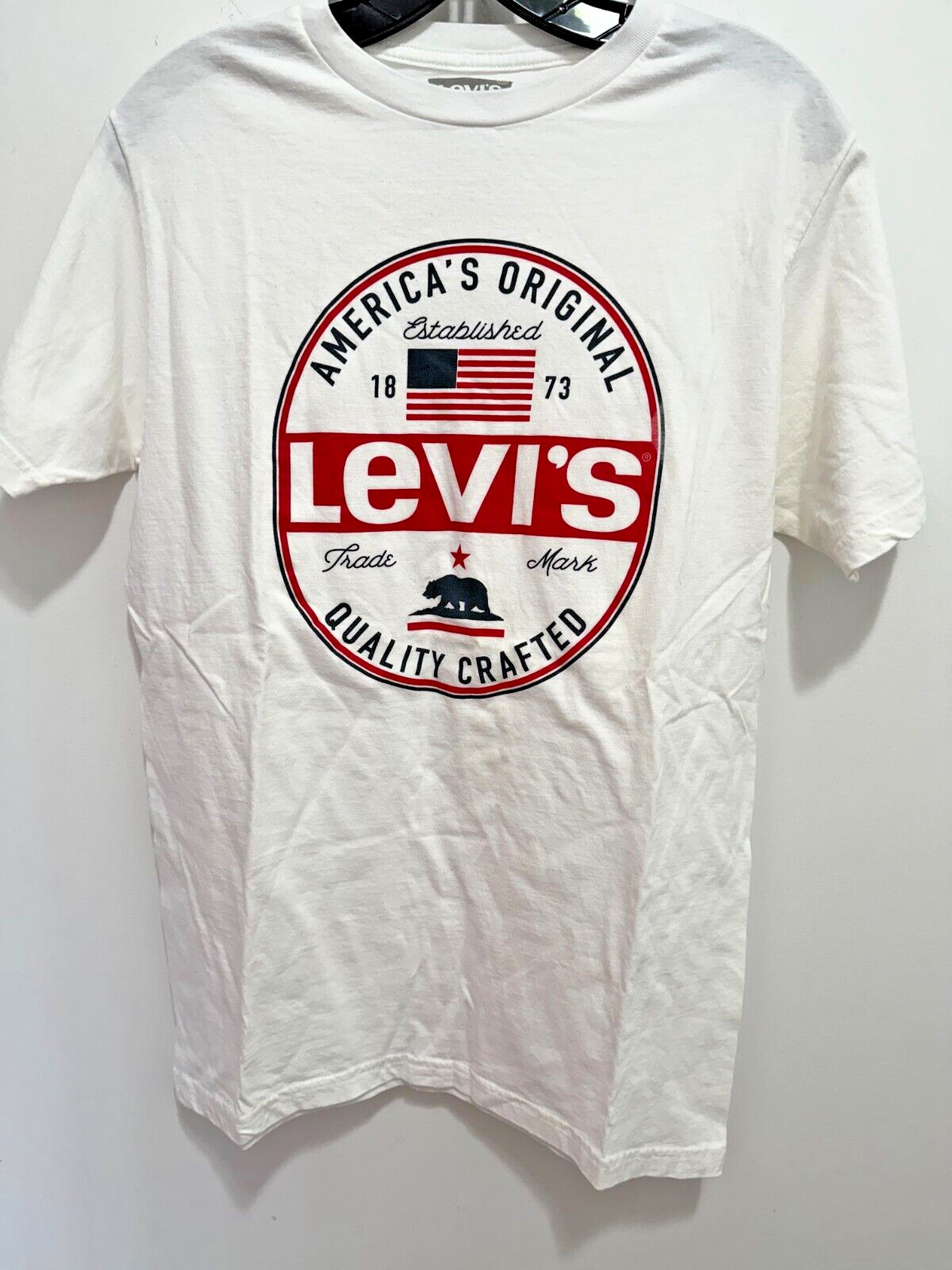 Levi&rsquo;s American Original Logo White T-shirt Unisex (New without tags)