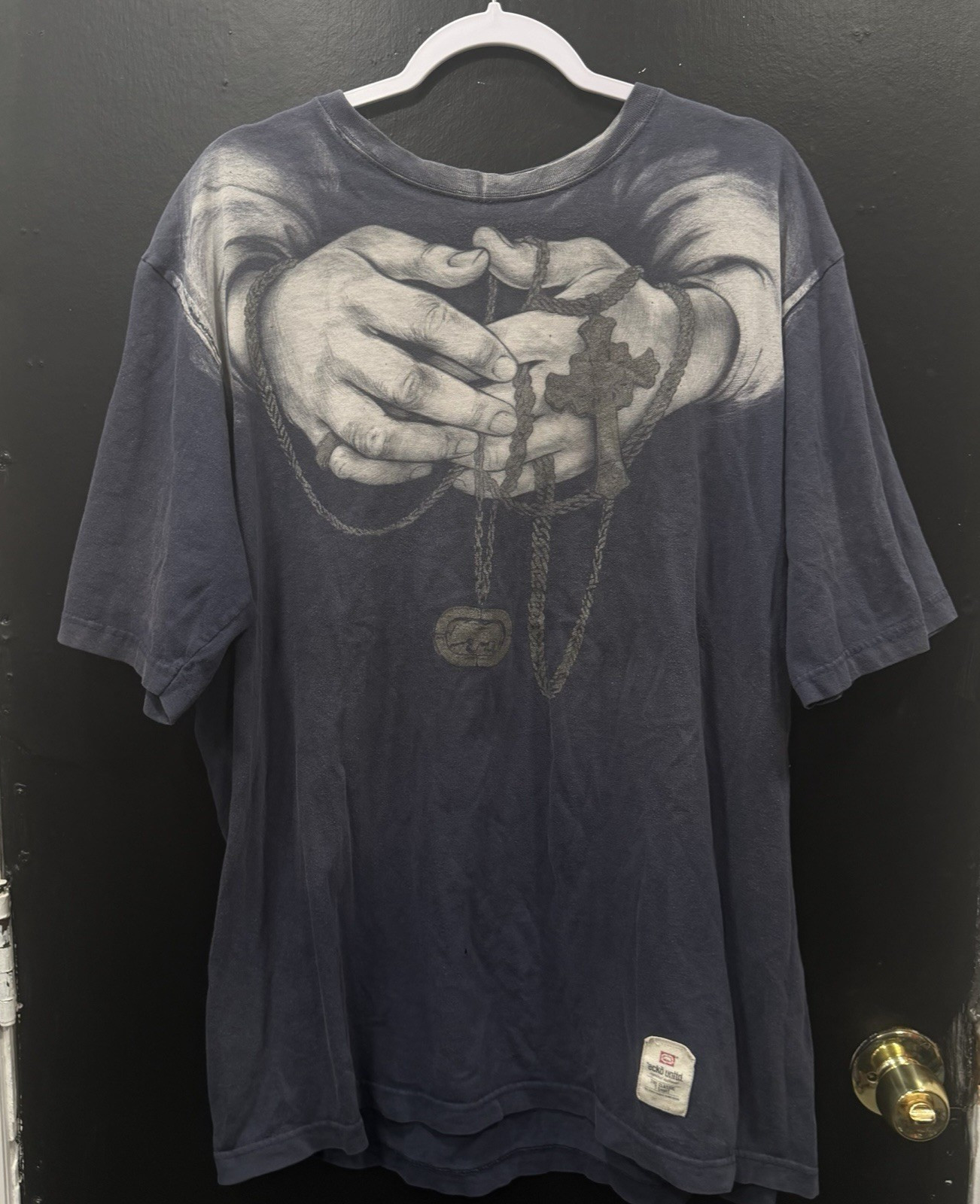Echo Unlimited Men&rsquo;s Rosary Hands Navy Blue Tshirt Size XXL