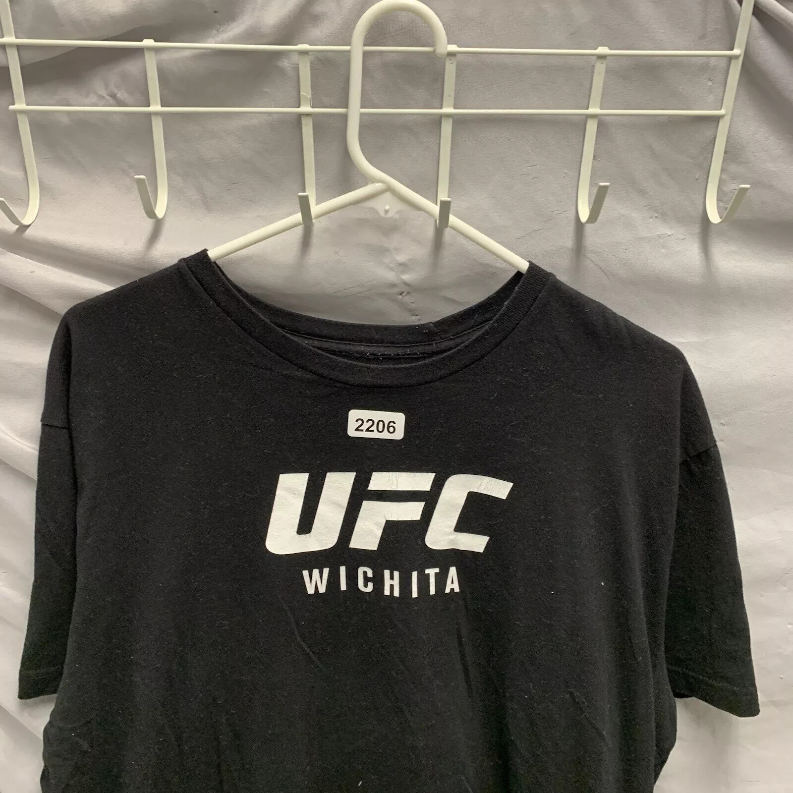 UFC Shirt Adult Large Black Short Sleeve Fight Night Lewis Dos Santos Men’s