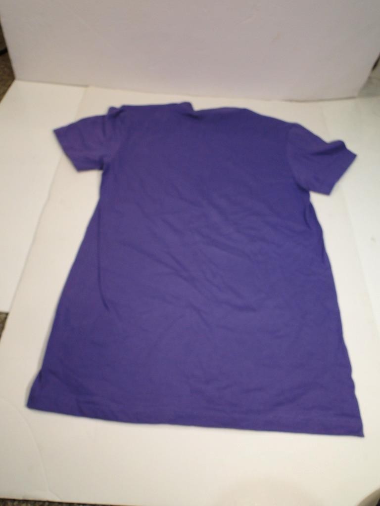 2006 The MTV Store Purple & Yellow T-Shirt Size M/OS Unused