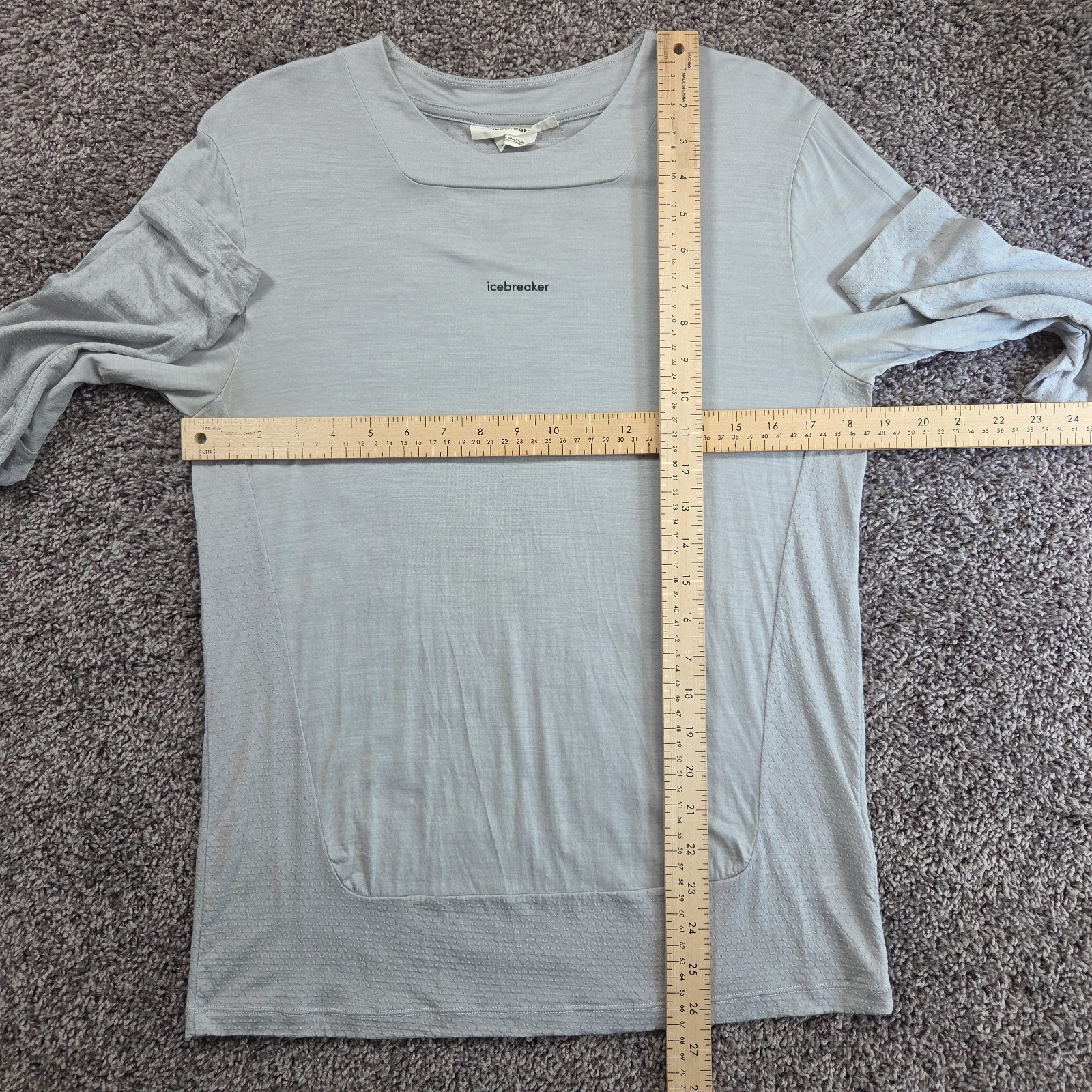 Icebreaker Cool-Lite Shirt Mens Small Gray Wool Blend Long Sleeve Crewneck Tee