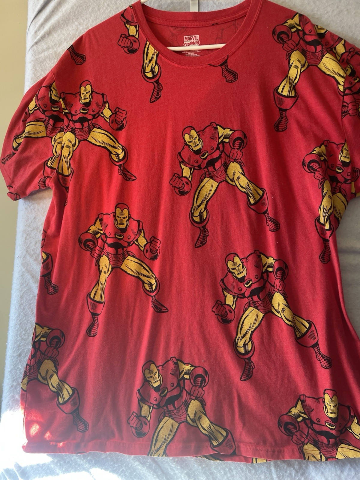 Iron Man Marvel Comics T-Shirt Men&rsquo;s SZ 2XL Red Short Sleeve Cotton Poly Blend