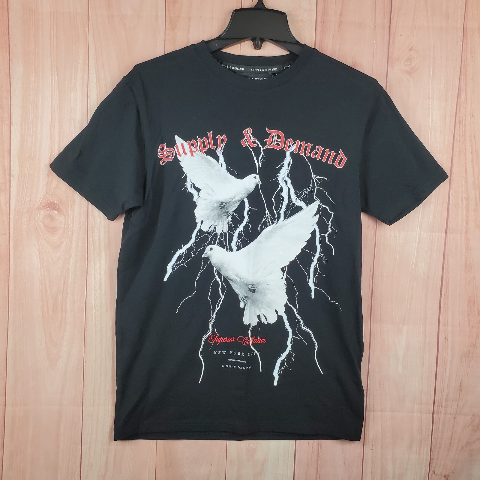 Supply & Demand Lightning Spirit T Shirt Mens Small Black Graphic Pigeon Stretch