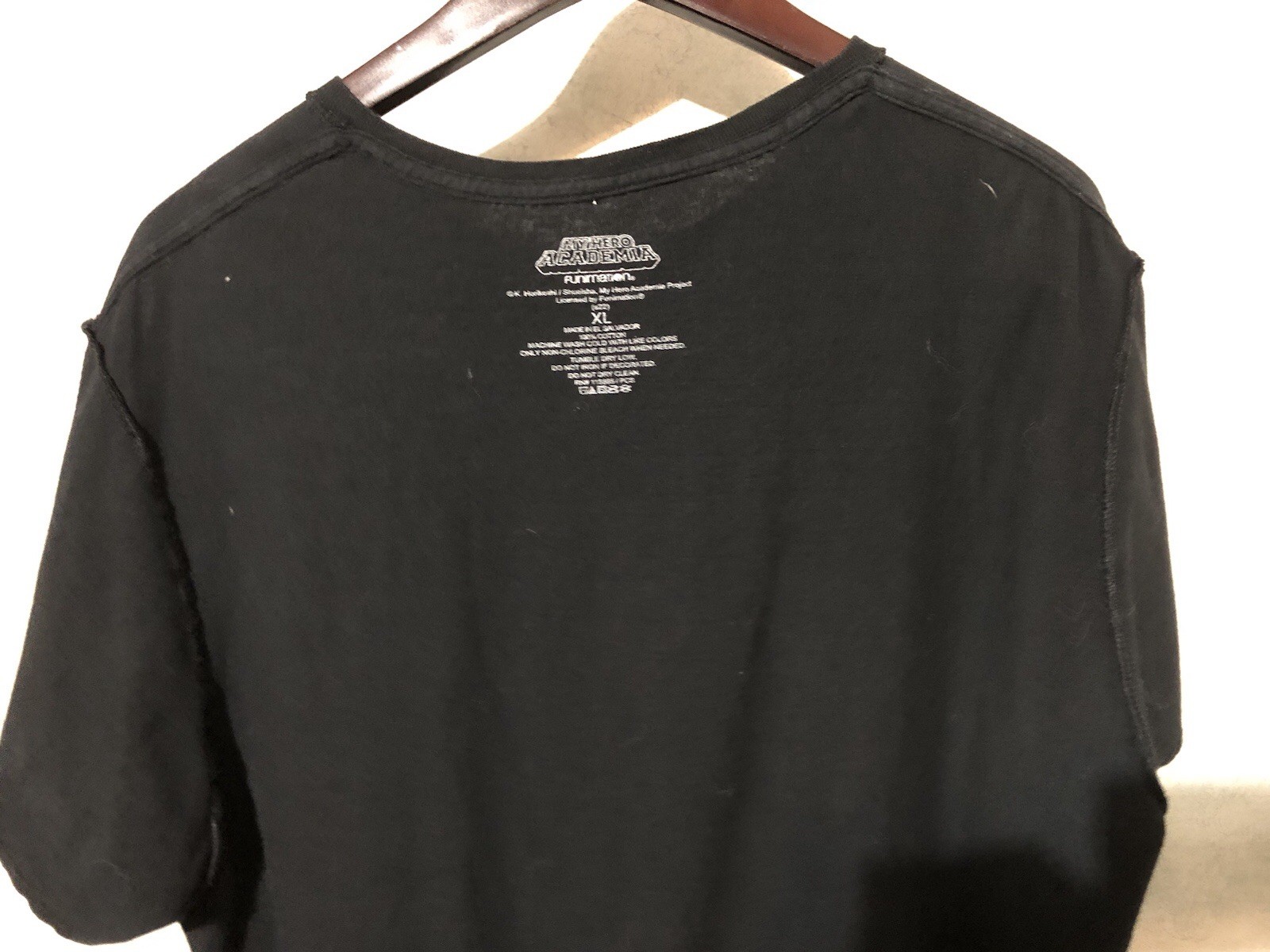 My Hero Academia New Adult T-Shirt – Panels of Bakugo & Ornage Kanji XL EUC A#1