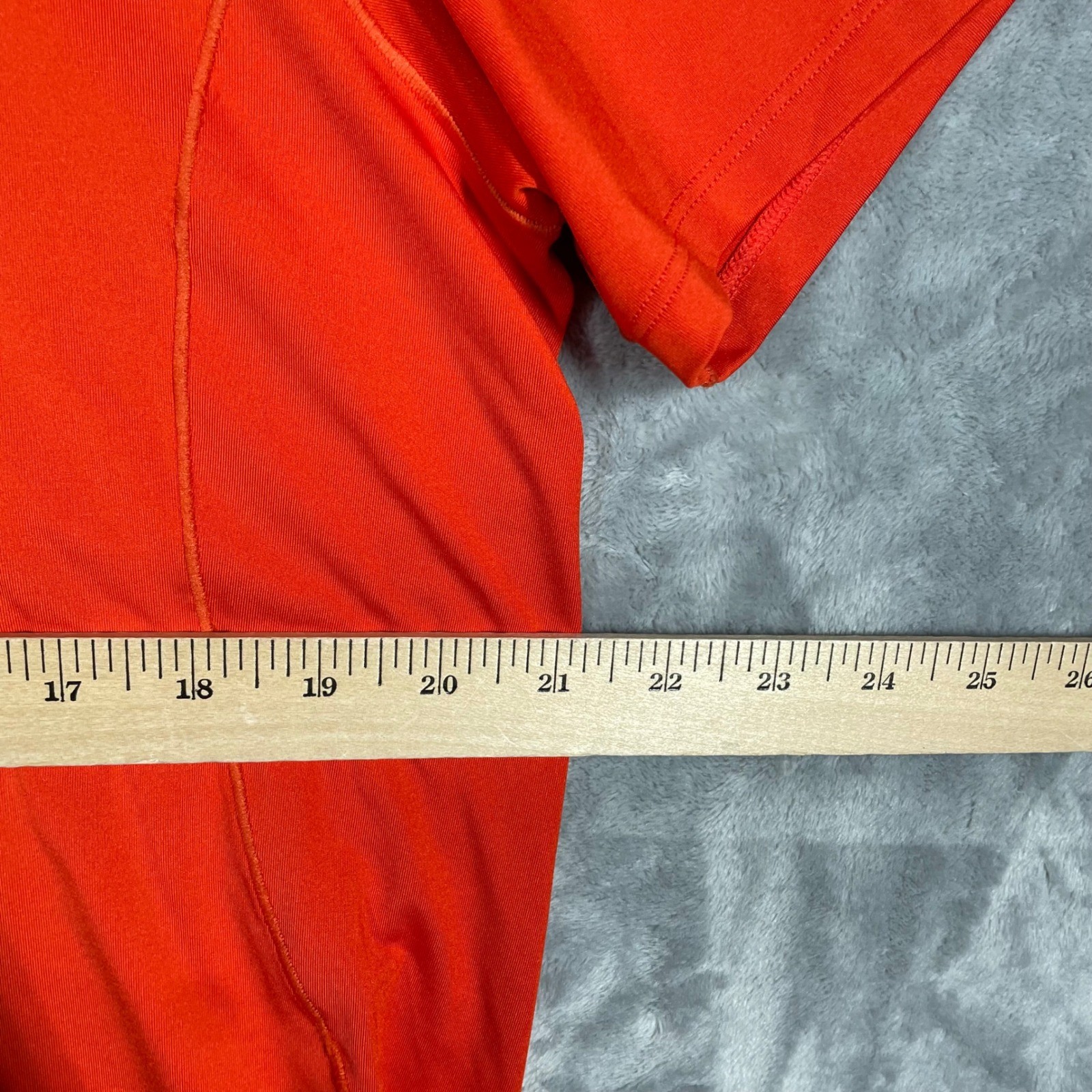 Patagonia Mens Capilene Daily T-Shirt Orange Short Sleeve Athletic 45600 Size L
