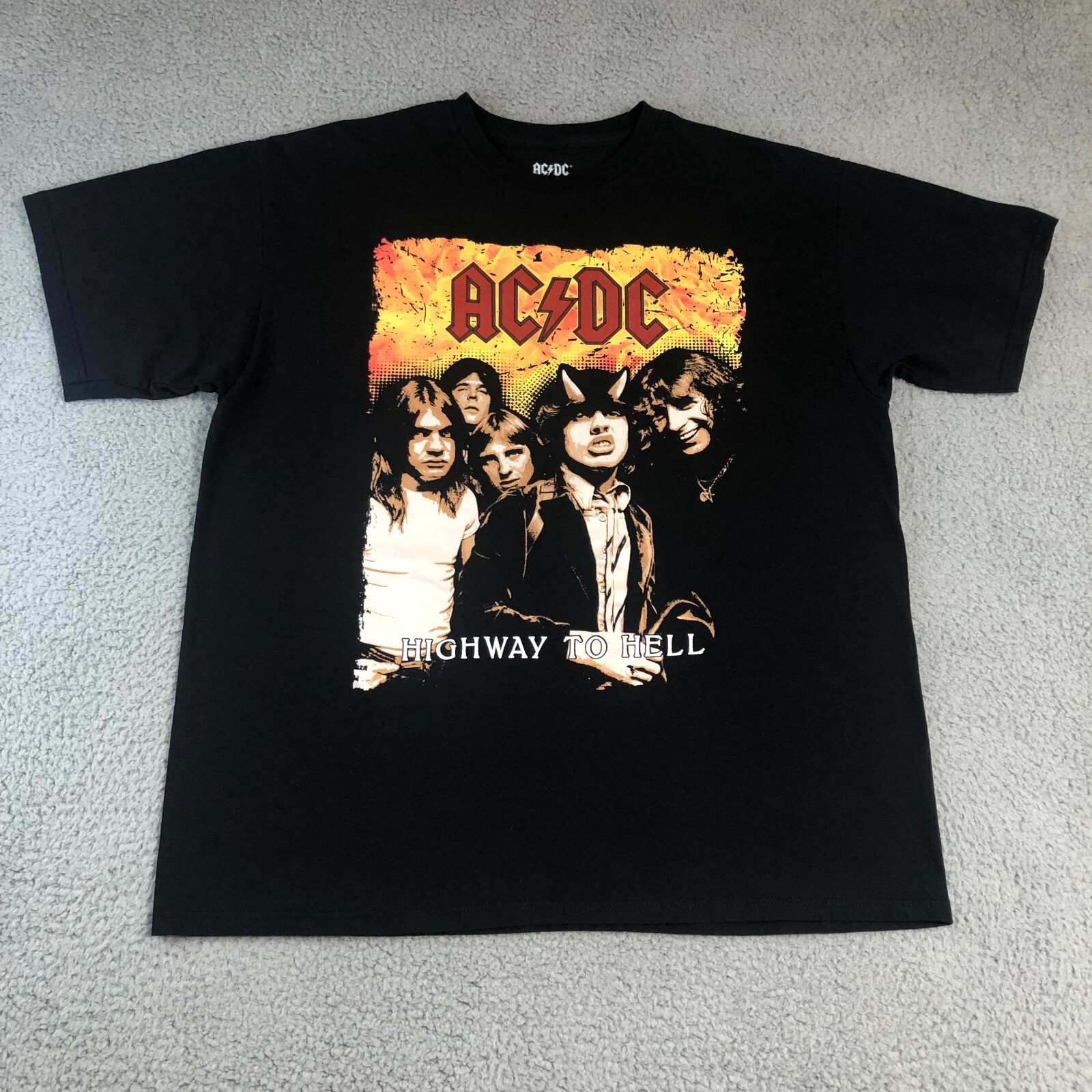 ACDC Shirt Mens Large Black Highway To Hell Graphic Tee Band Music Short Sleeve