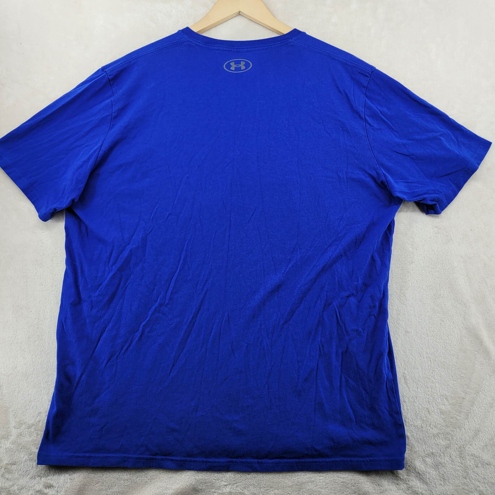 Under Armour Heatgear Loose Fit Men&rsquo;s Size XL Solid Blue Logo Crew-Neck T-Shirt